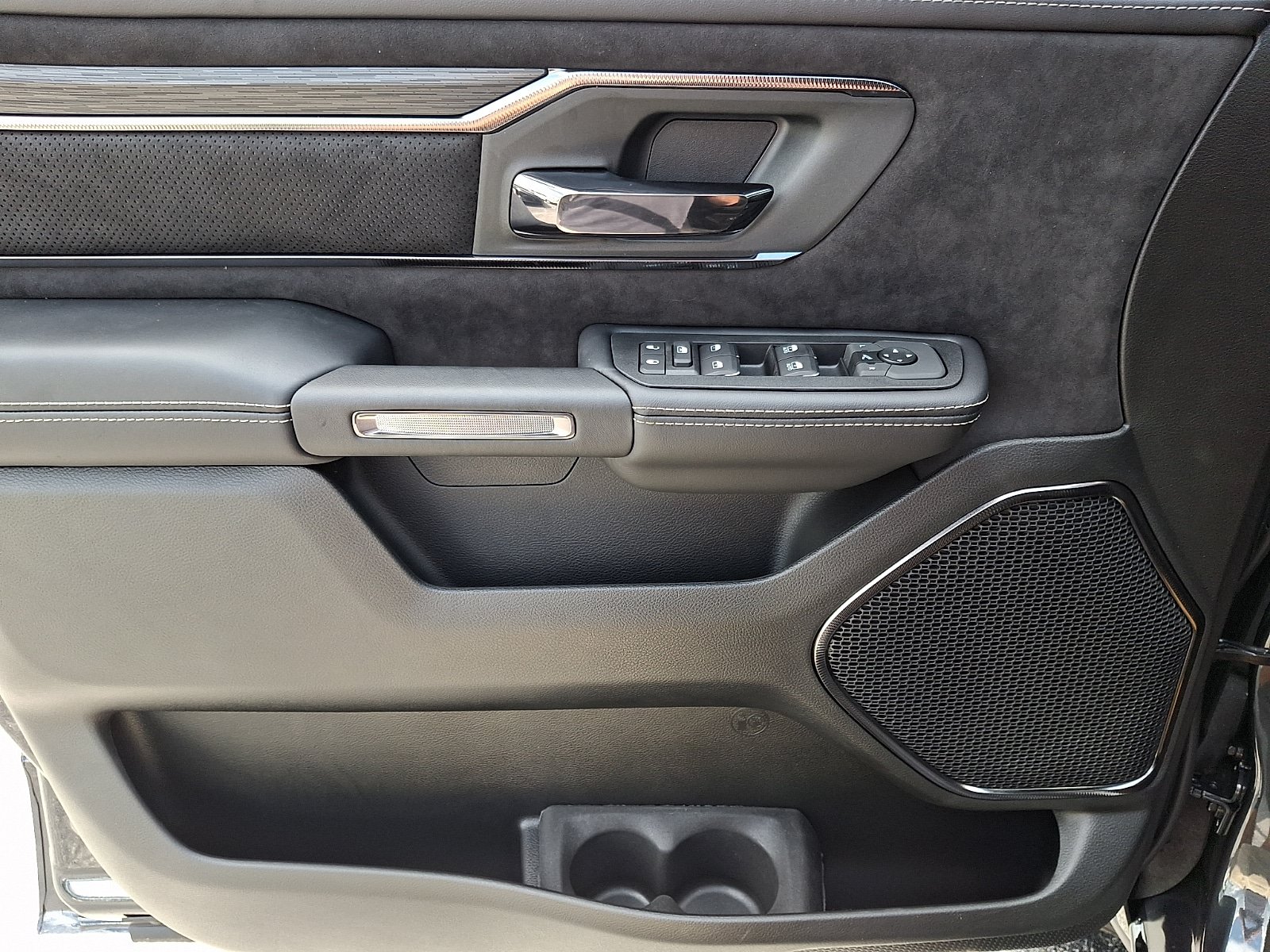 New 2026 RAM 1500 RHO AWD/4WD image 12