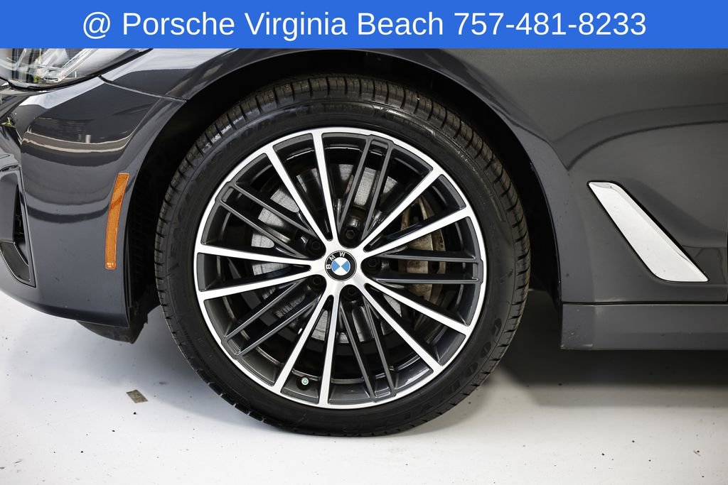 Used 2023 BMW 540i xDrive w/ Premium Package AWD/4WD image 11