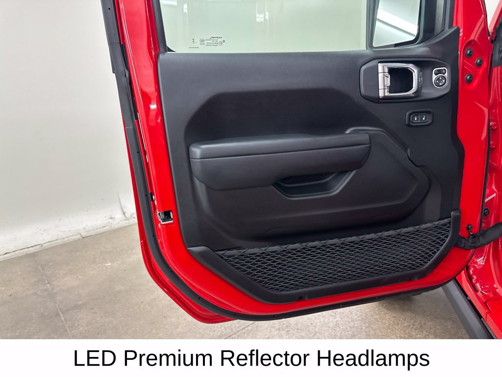 Used 2025 Jeep Wrangler Unlimited Sport S 4xe AWD/4WD image 35
