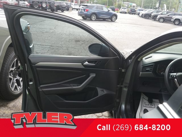 Used 2019 Volkswagen Jetta S FWD image 17