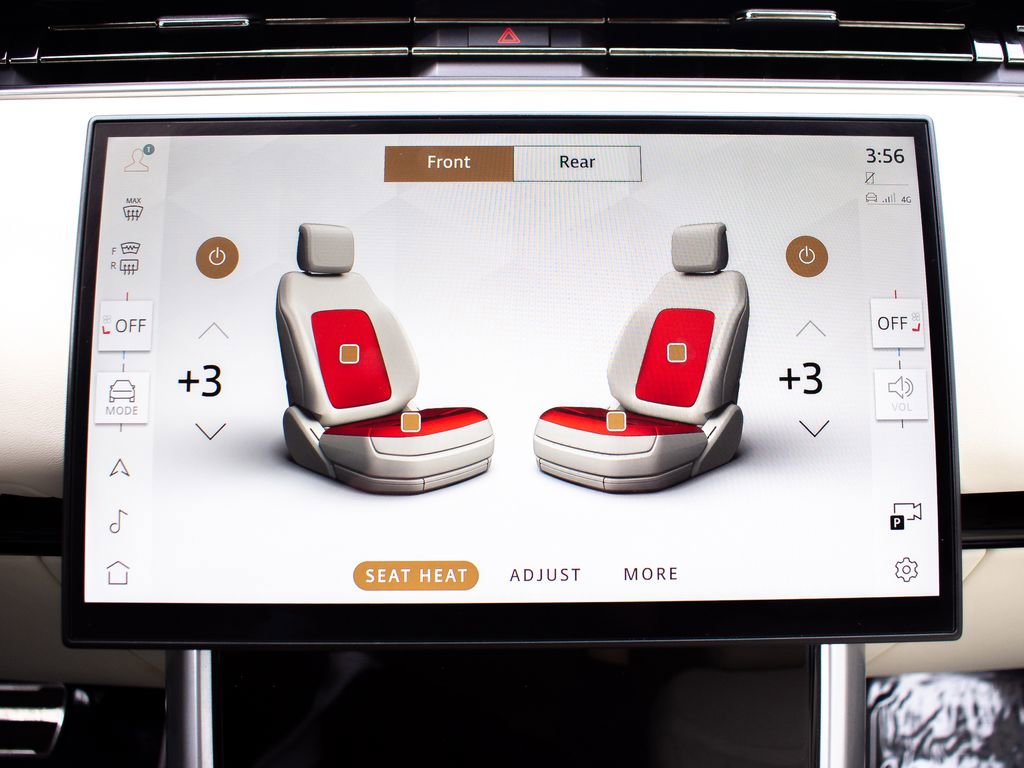 Certified 2025 Land Rover Range Rover SE image 33