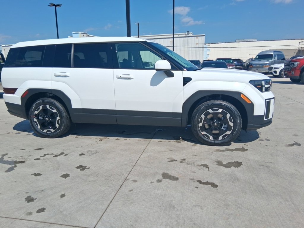 New 2026 Hyundai Santa Fe SE image 4