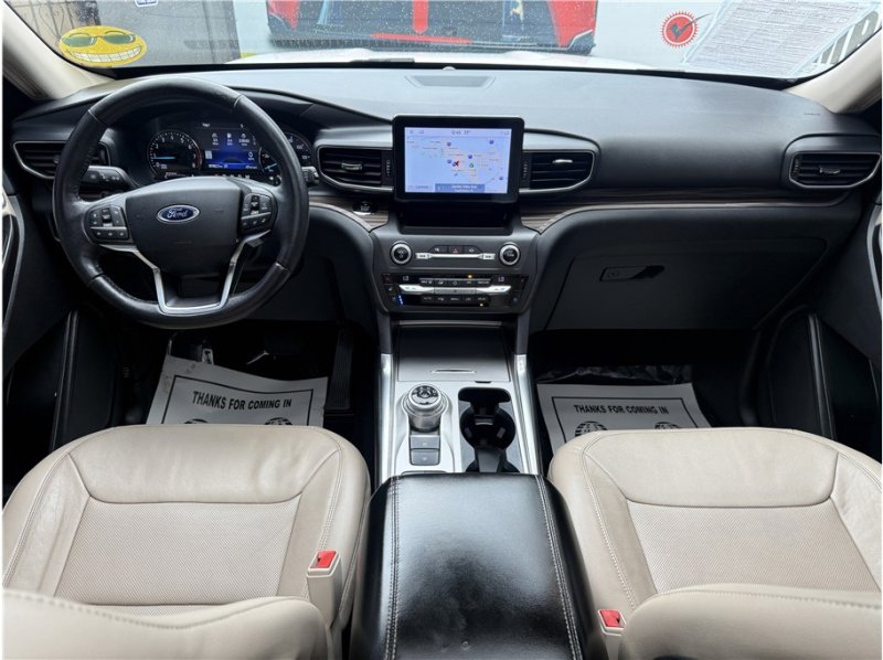 Used 2020 Ford Explorer Limited w/ Class III Trailer Tow Package image 35