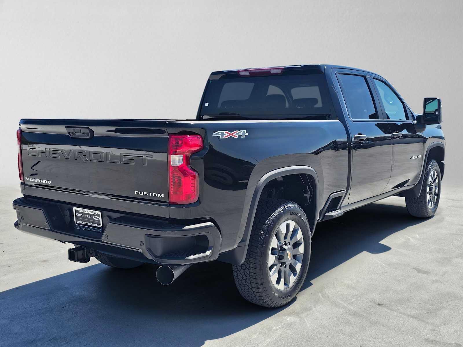New 2026 Chevrolet Silverado 2500 Custom w/ Custom Value Package AWD/4WD image 3