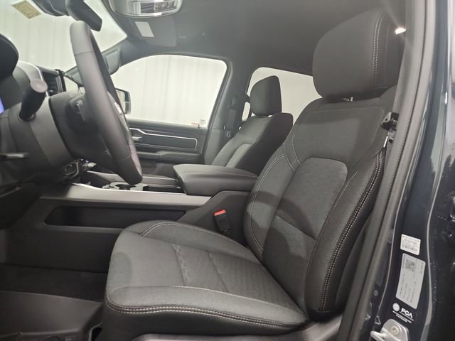 New 2026 RAM 1500 4x4 Crew Cab image 15