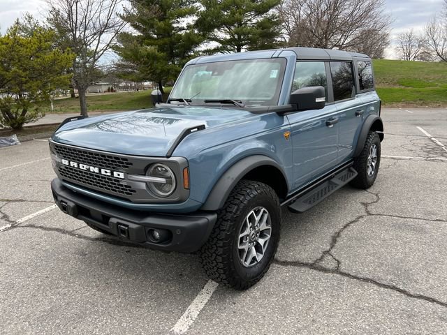 Used 2025 Ford Bronco Badlands image 5