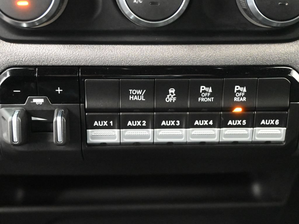 Used 2023 RAM 3500 Tradesman AWD/4WD image 27
