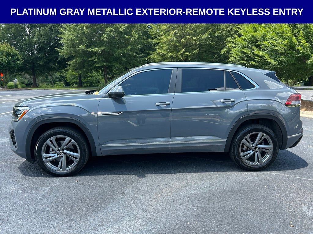 Used 2024 Volkswagen Atlas Cross Sport SEL R-Line AWD/4WD image 11