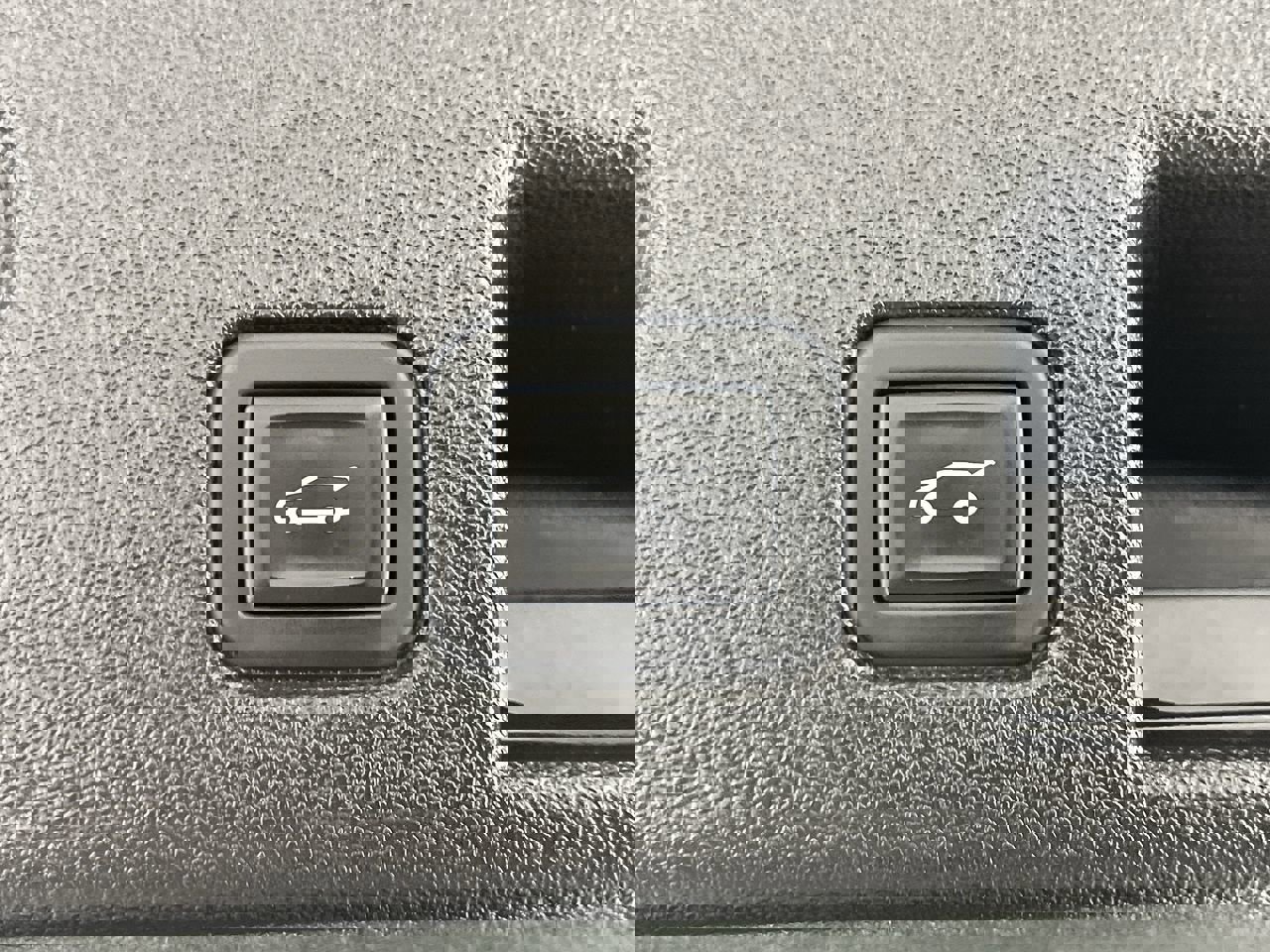 Certified 2023 Chevrolet Equinox LT image 29