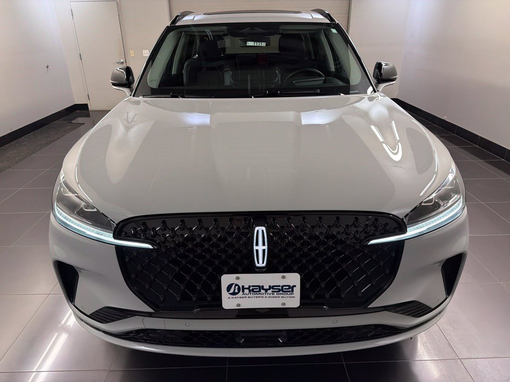 New 2027 Lincoln Aviator Reserve AWD/4WD image 2