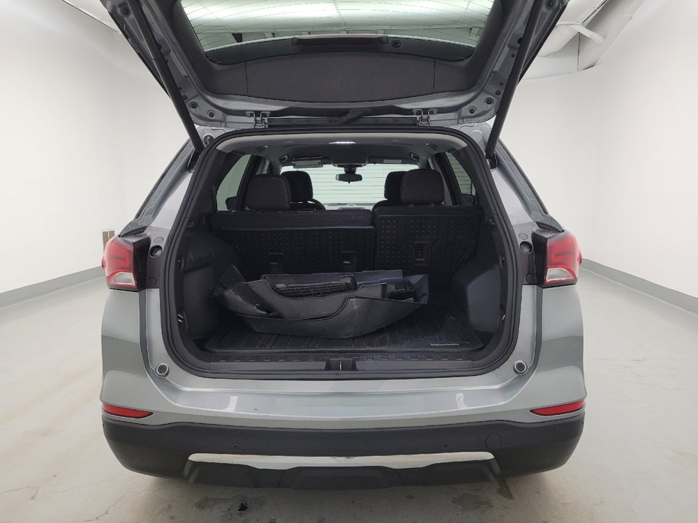 Used 2024 Chevrolet Equinox LT w/ LPO, Floor Liner Package FWD image 29