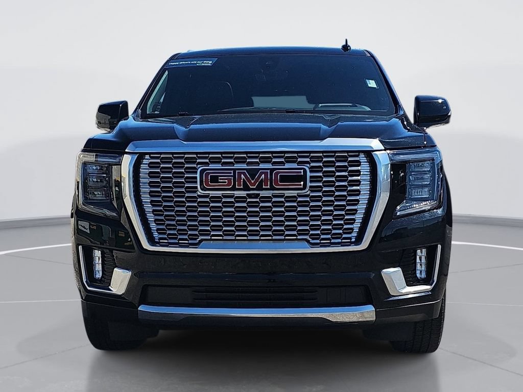 Used 2021 GMC Yukon Denali w/ Denali Premium Package AWD/4WD image 10