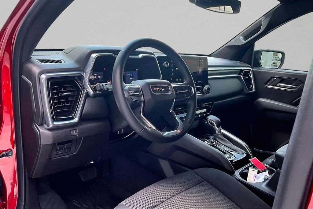 Used 2024 GMC Canyon Elevation w/ Trailering Package image 16