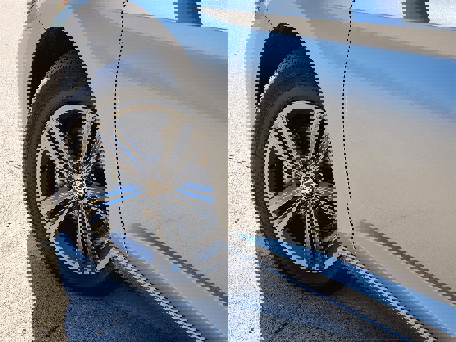 Used 2024 Volkswagen Jetta SE image 17