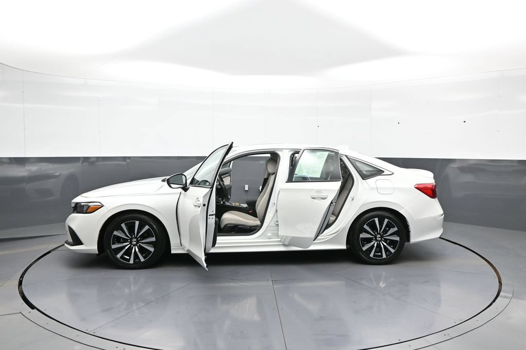 Certified 2024 Honda Civic EX image 42