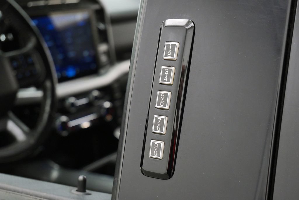 Used 2022 Ford F150 XLT w/ Equipment Group 302A High AWD/4WD image 13