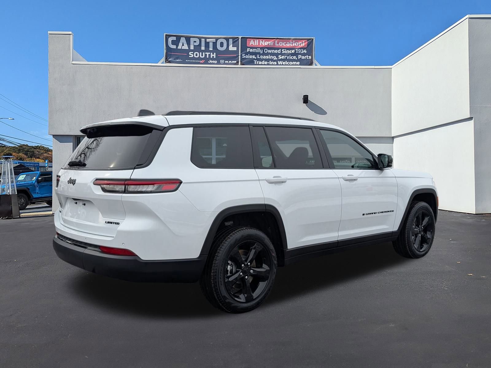 New 2025 Jeep Grand Cherokee L Limited image 3