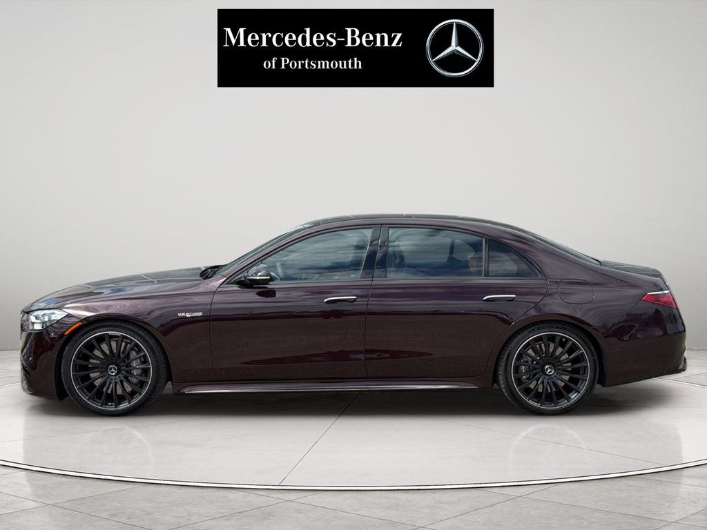 Used 2025 Mercedes-Benz S 63 AMG S image 2