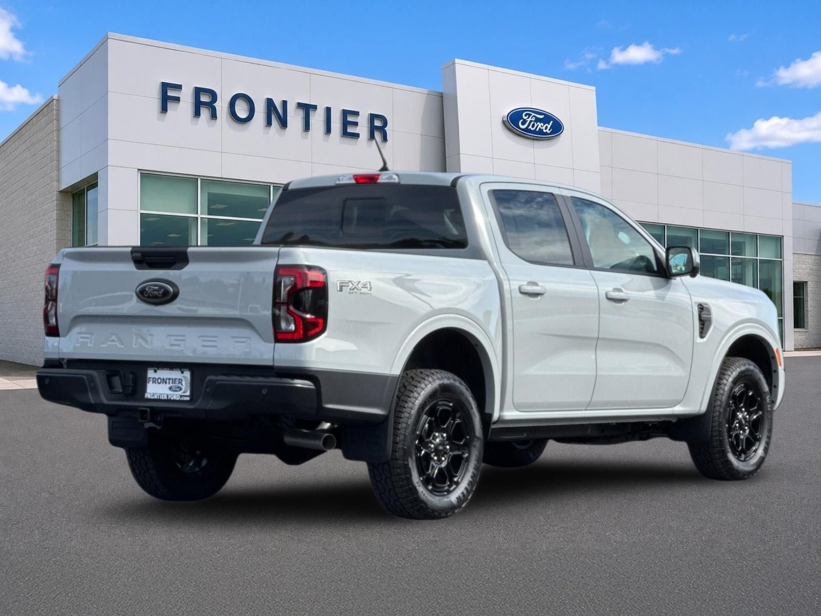 New 2026 Ford Ranger Lariat w/ FX4 Off-Road Package AWD/4WD image 4