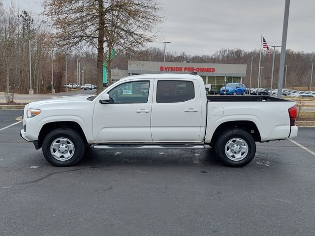 Used 2022 Toyota Tacoma SR image 10
