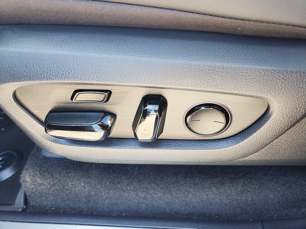 Used 2024 Lexus GX 550 image 27