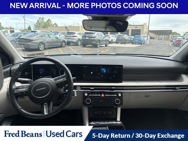Used 2025 Hyundai Tucson Limited AWD/4WD image 10