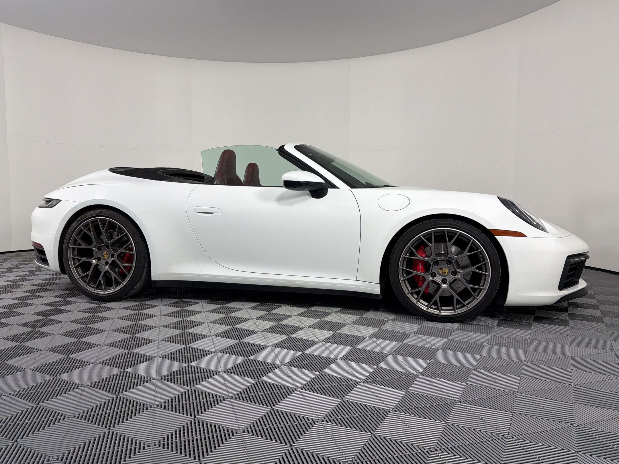 Certified 2022 Porsche 911 Carrera 4S AWD/4WD image 8
