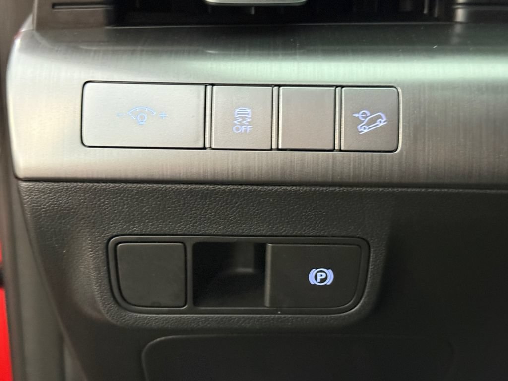 Used 2024 Hyundai Kona SEL w/ Convenience Package FWD image 22