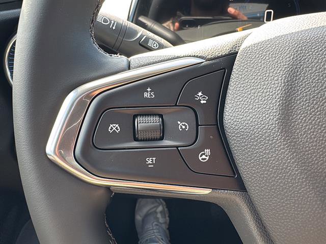 New 2026 Chevrolet Trax LT FWD image 18