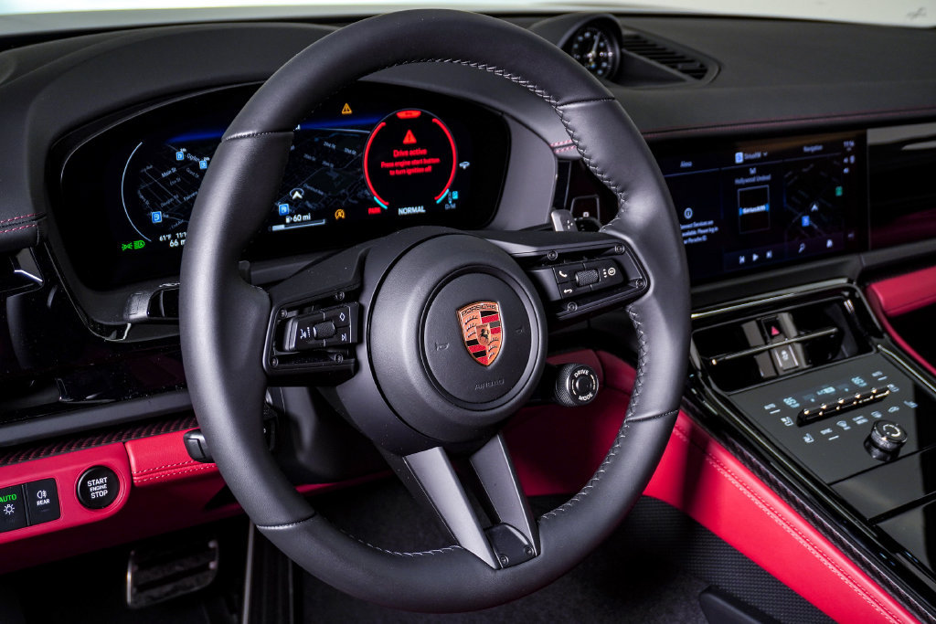 New 2026 Porsche Panamera 4 AWD/4WD image 18