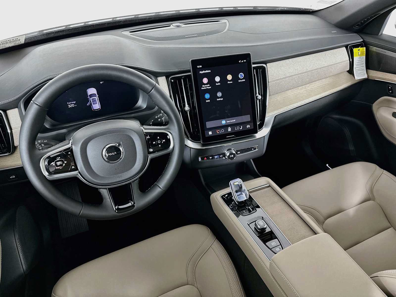 New 2026 Volvo XC90 B6 Plus w/ Protection Package Premier AWD/4WD image 21