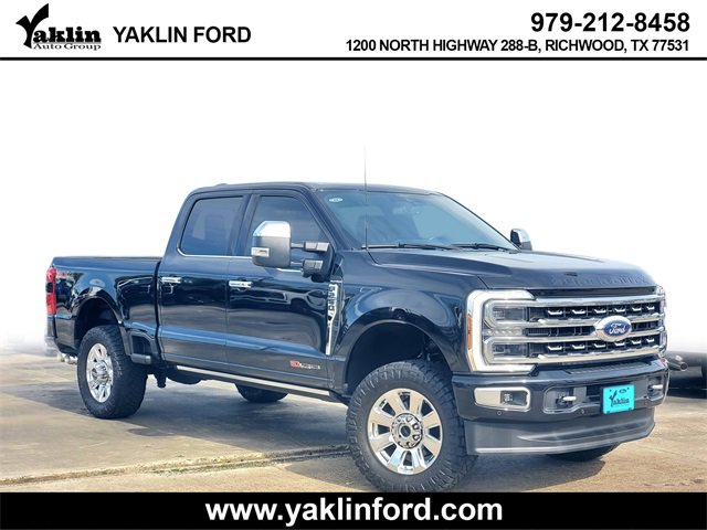 Used 2024 Ford F250 Platinum image 1