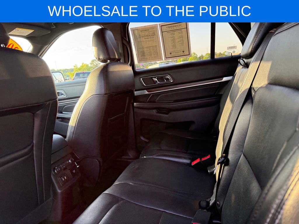 Used 2019 Ford Explorer Limited w/ Class III Trailer Tow Package FWD image 50