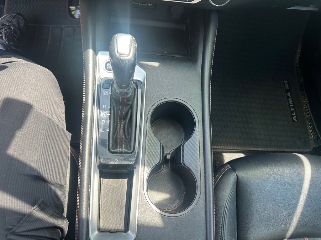 Used 2019 Nissan Altima 2.5 SR FWD image 14