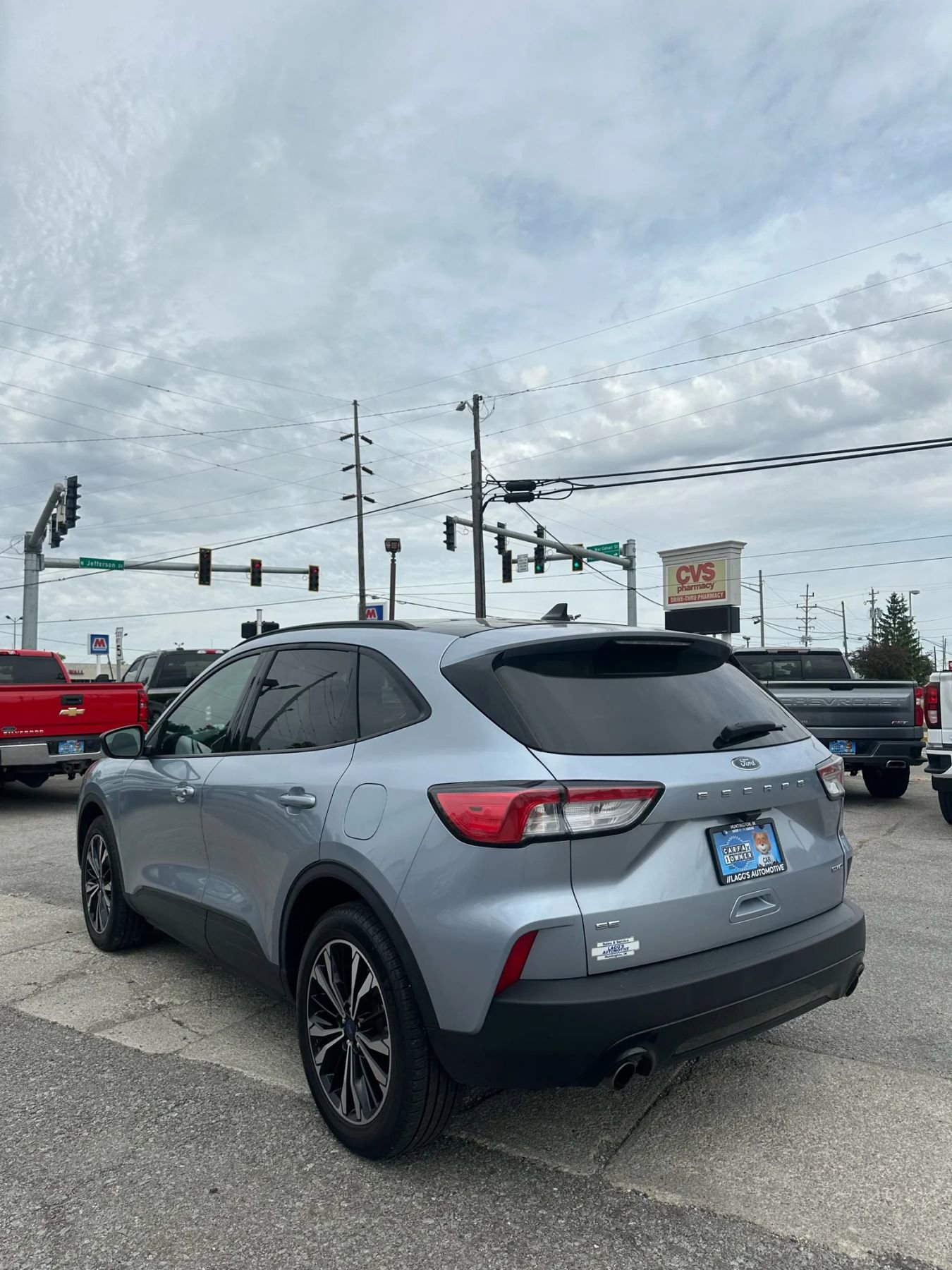 Used 2022 Ford Escape SE w/ SE Sport Appearance Package image 7