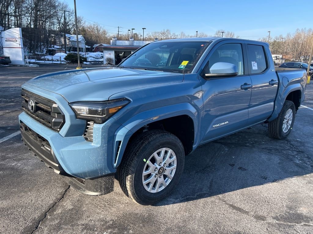 New 2026 Toyota Tacoma SR5