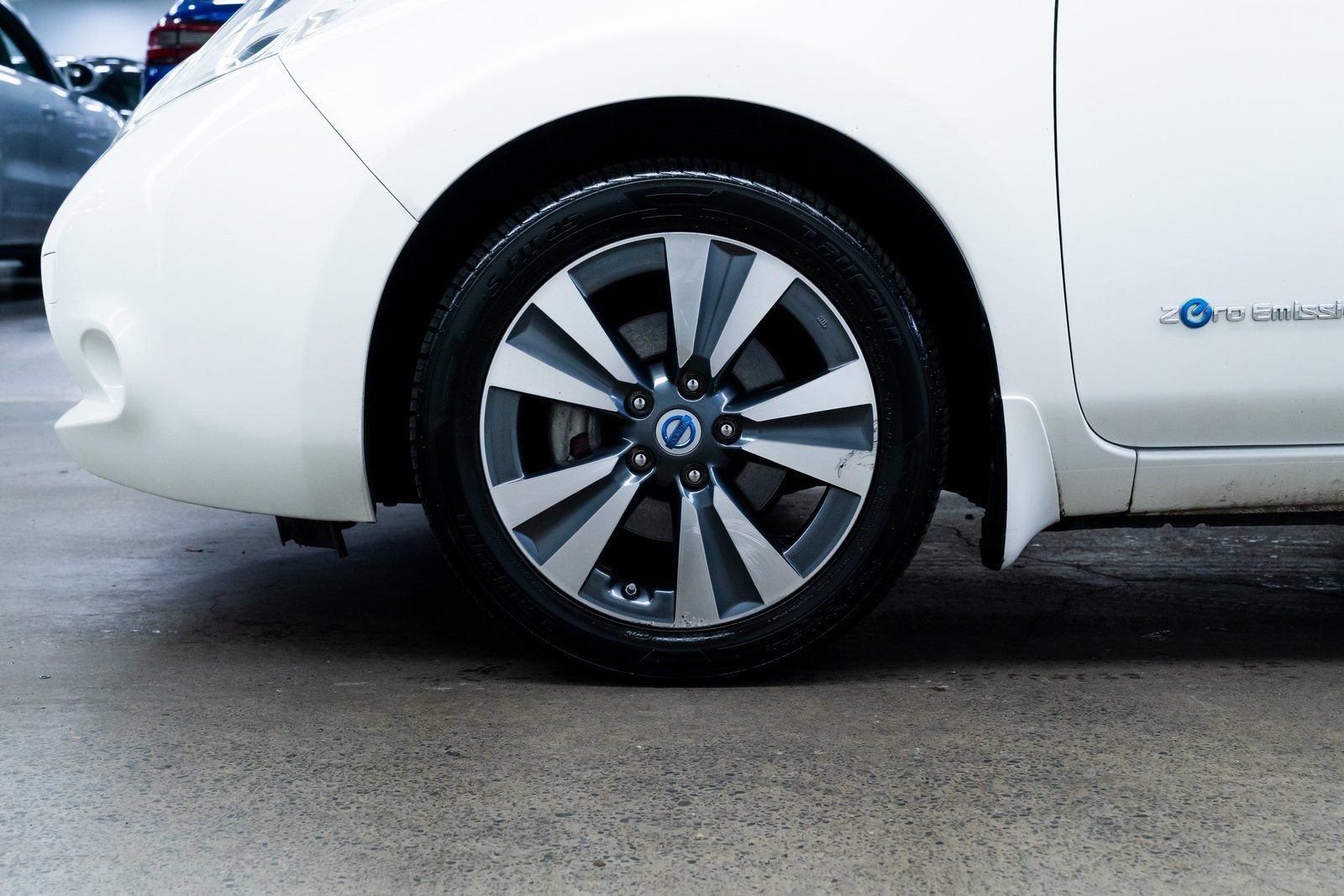 Used 2013 Nissan Leaf SL image 7