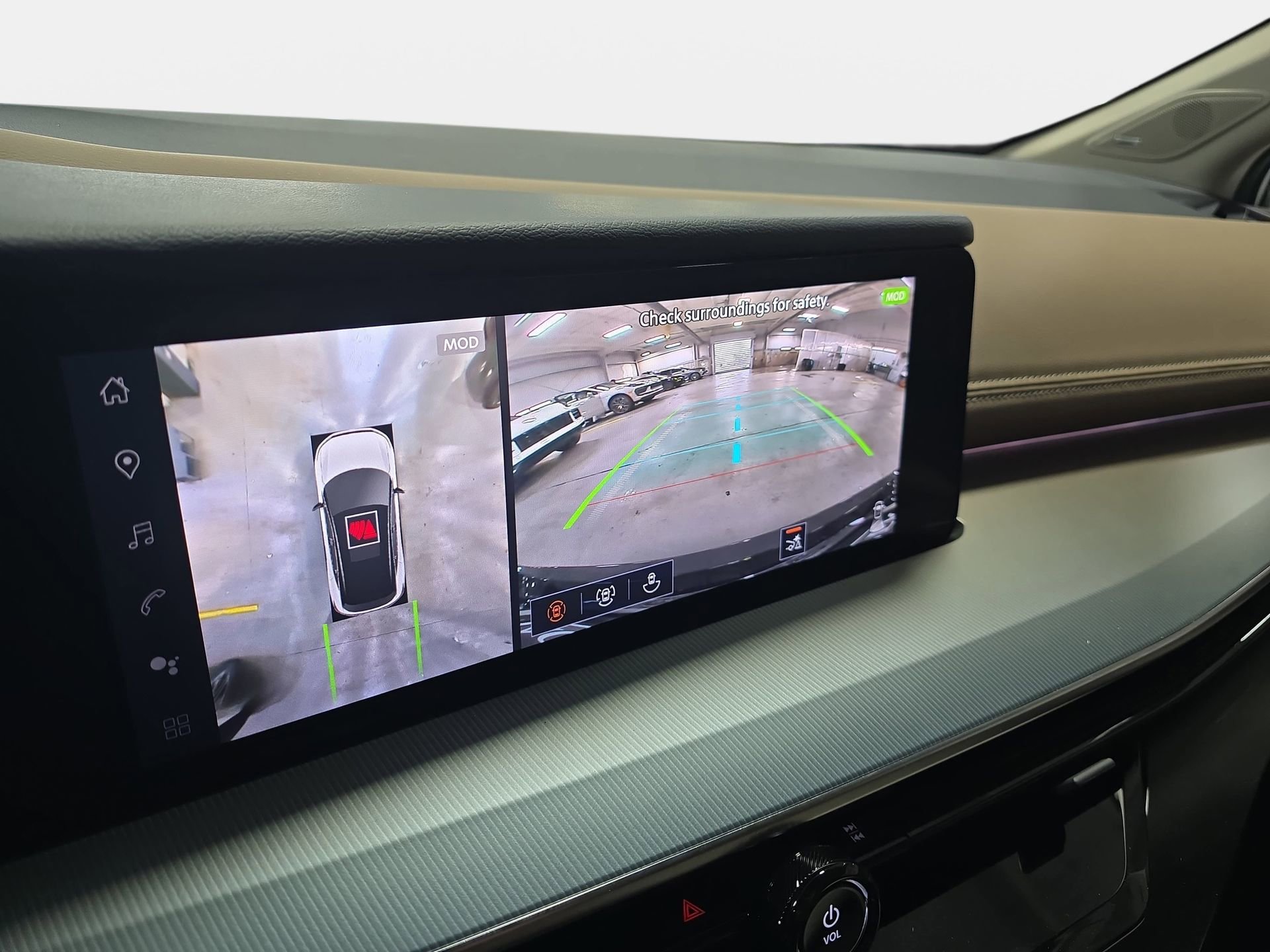 New 2026 Nissan Murano Platinum w/ Cargo Package image 23