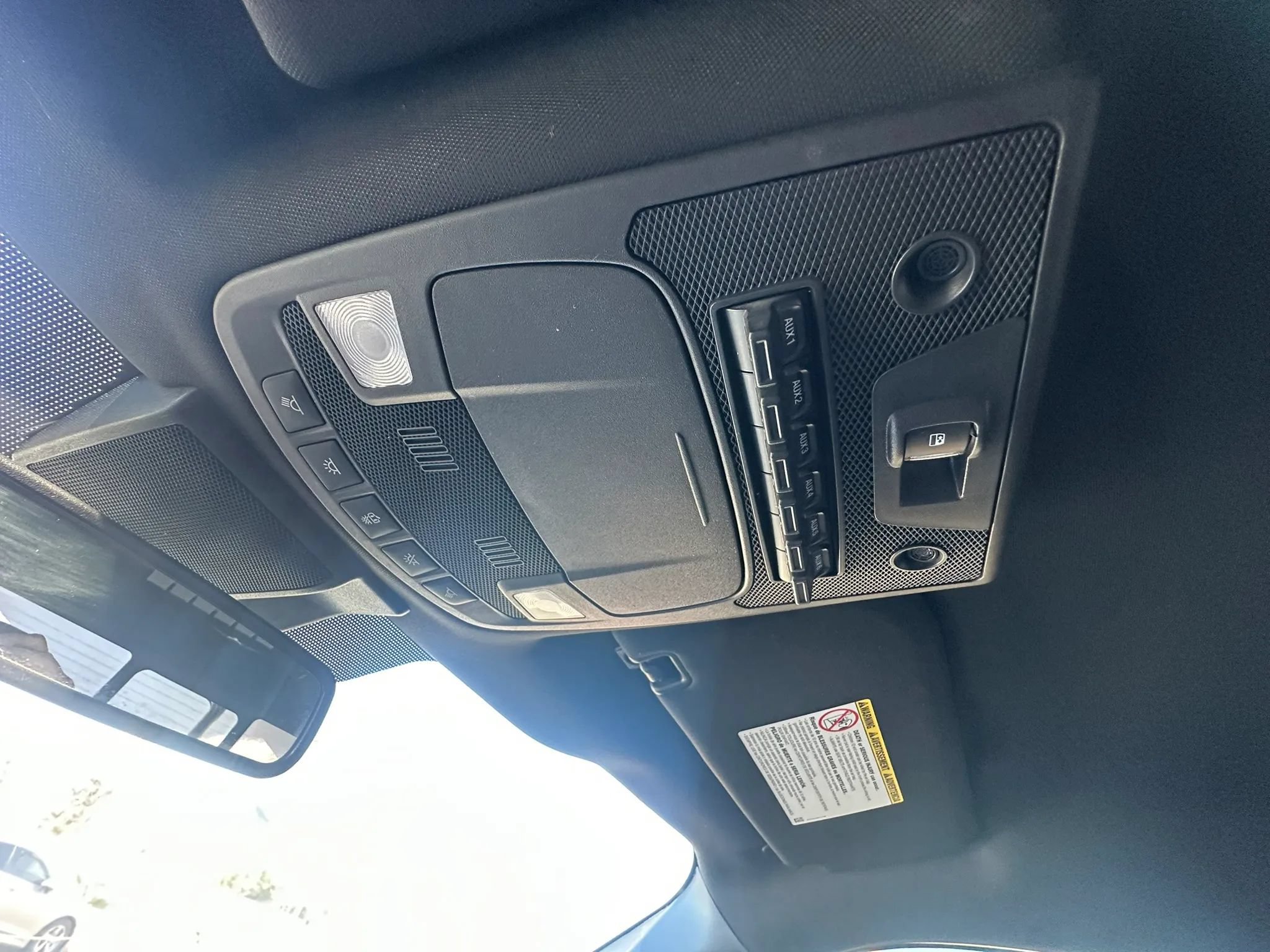 Used 2022 Ford F250 Lariat w/ Black Appearance Package AWD/4WD image 33