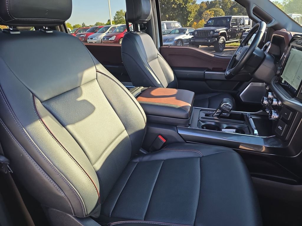 Used 2022 Ford F150 Lariat w/ Equipment Group 502A High image 40