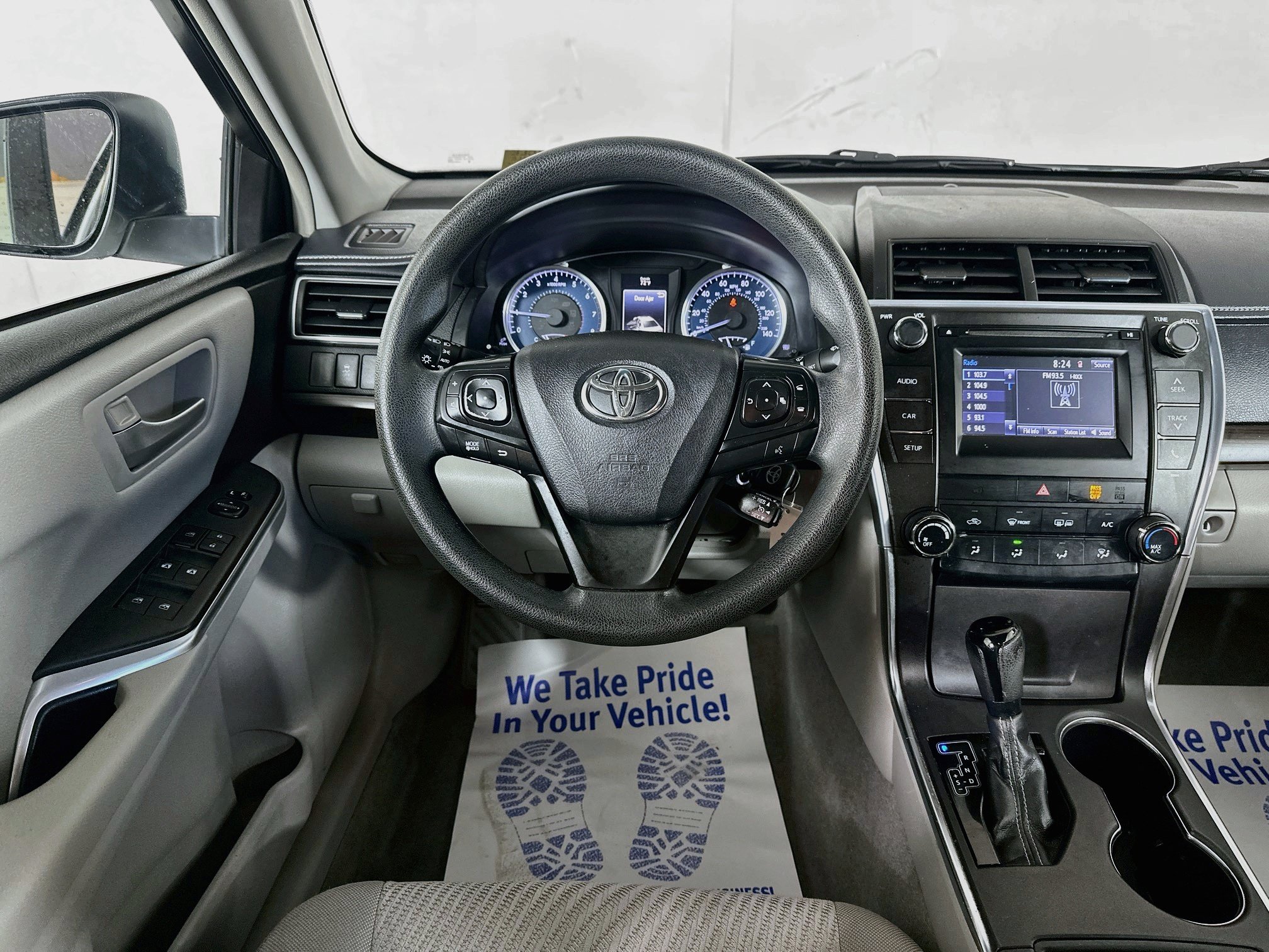 Used 2016 Toyota Camry LE FWD image 20