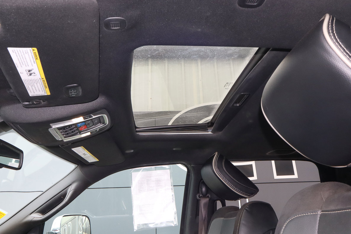 Used 2021 RAM 3500 Laramie image 8