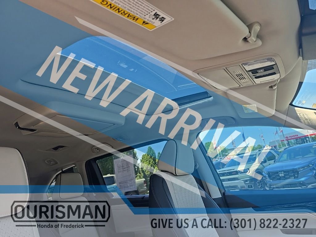 Certified 2025 Honda Odyssey Elite image 8