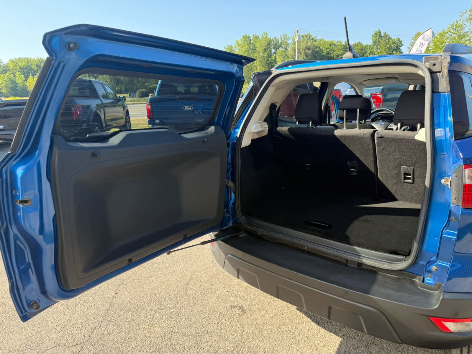 Used 2019 Ford EcoSport SE w/ SE Convenience Package AWD/4WD image 20