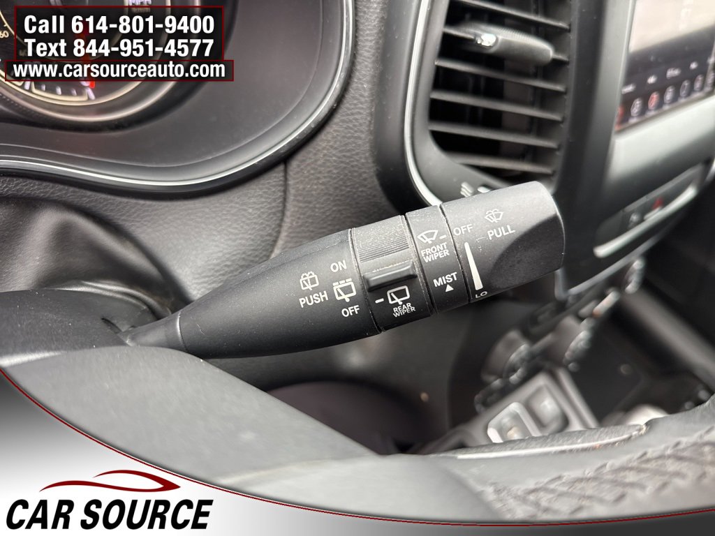 Used 2019 Jeep Cherokee Latitude Plus image 28