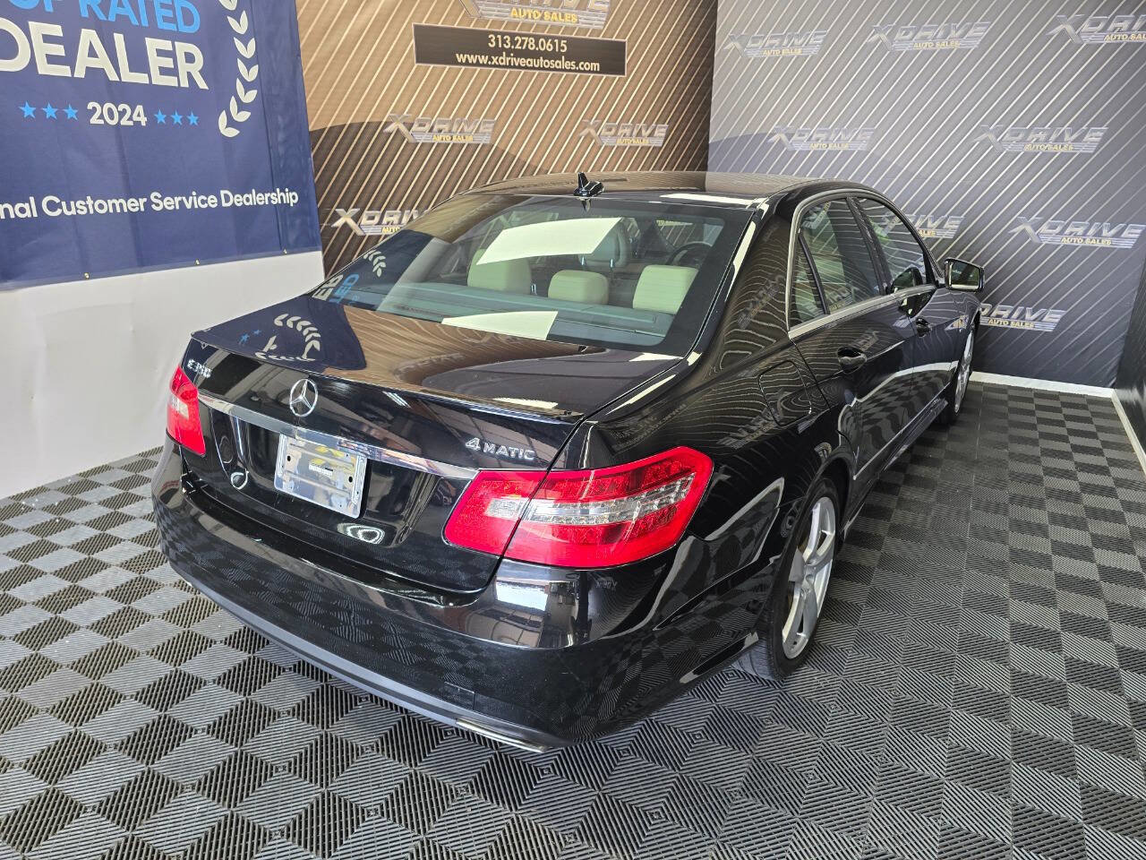 Used 2012 Mercedes-Benz E 350 4MATIC Sedan image 14