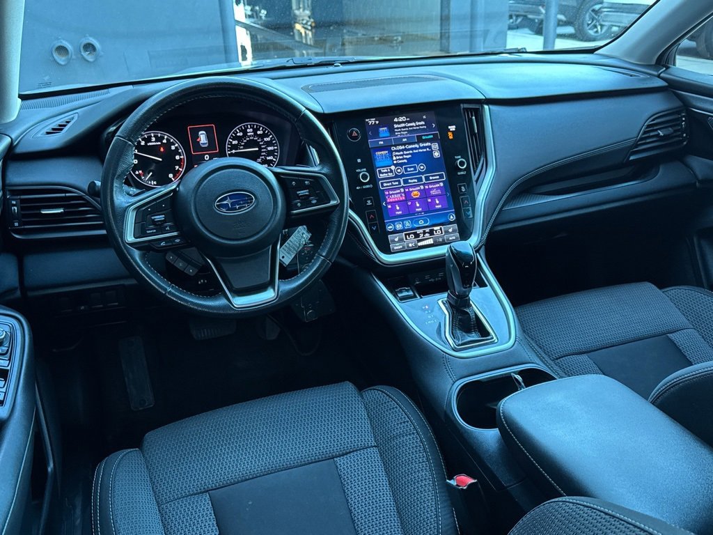 Used 2022 Subaru Outback Premium image 2