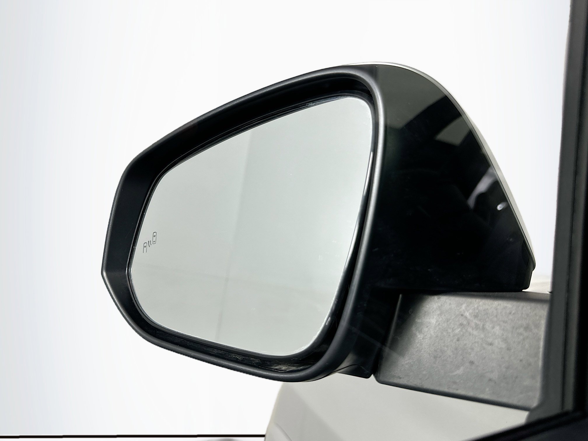 Used 2024 Toyota 4Runner SR5 AWD/4WD image 16