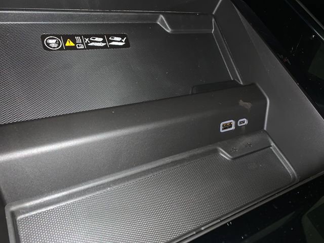 New 2026 Chevrolet Suburban Premier w/ Sun And Tow Package image 65