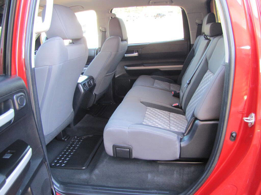 Used 2019 Toyota Tundra SR5 image 17